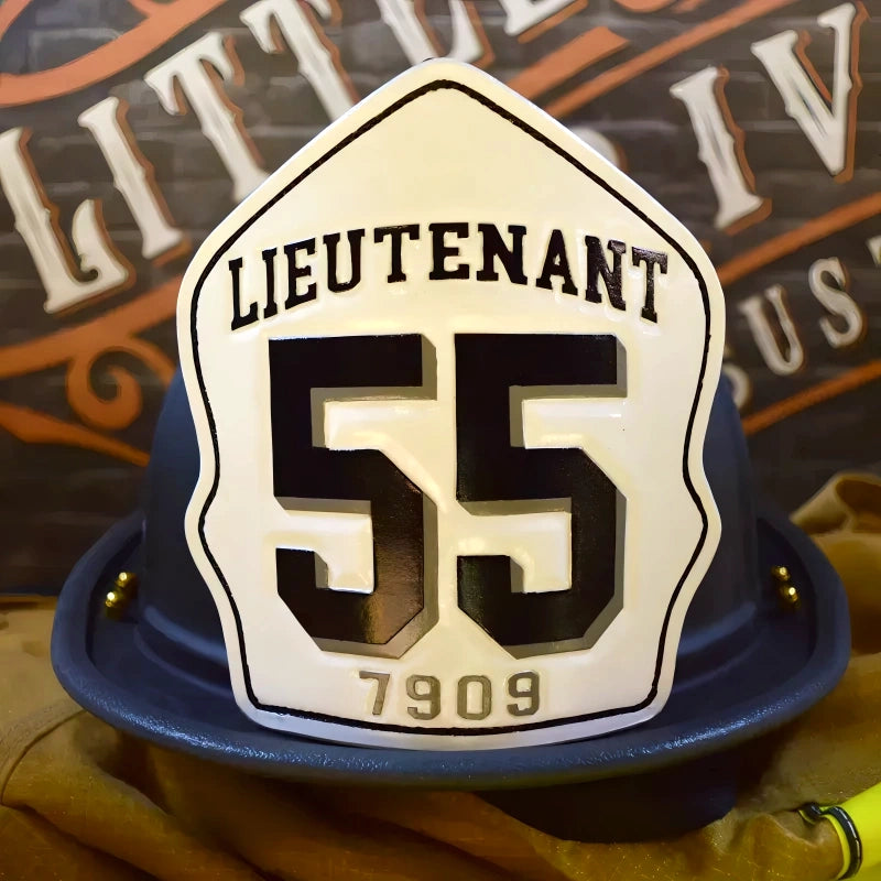 Classic custom helmet shield with customizable rockers